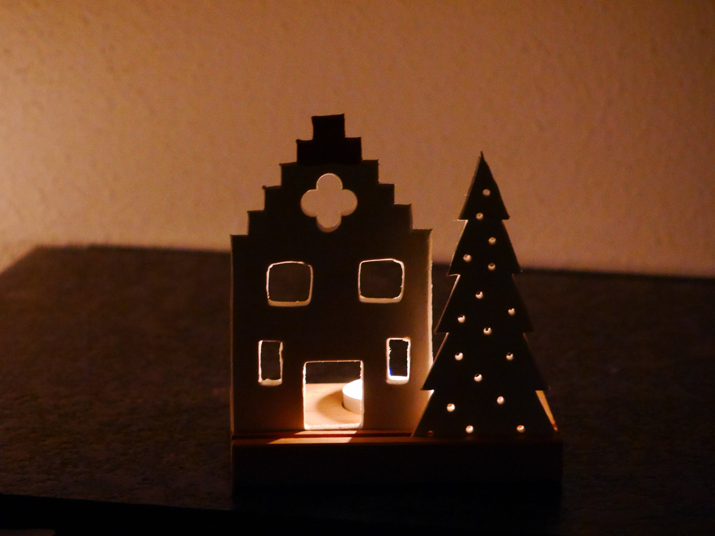 Lichthaus / Lichterhaus / Deko Objekt / Lichtleiste / Kerze / Geschenk