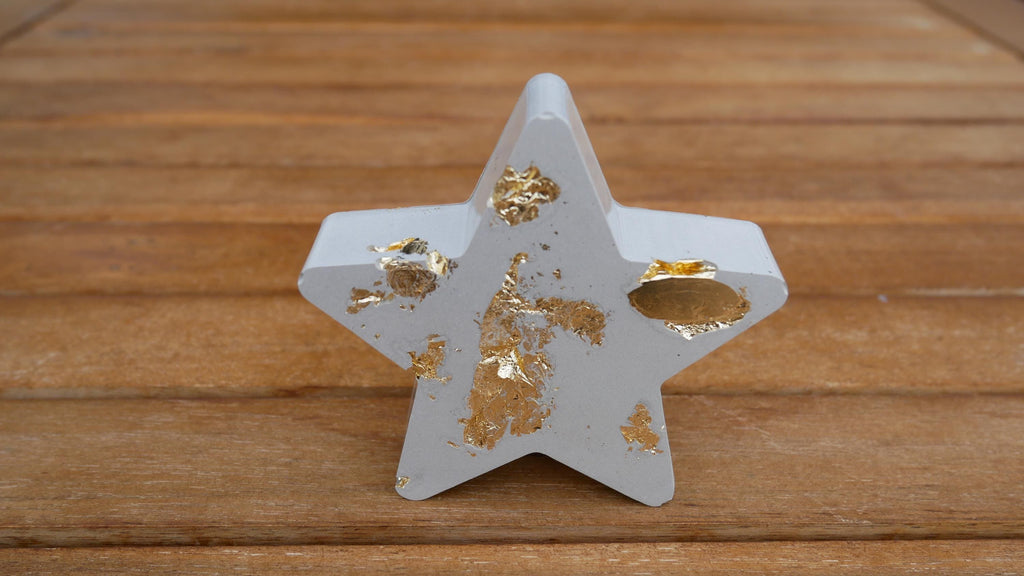 Deko Stern, Beton Stern, Weihnachtsdekoration, Weihnachten Stern, Tischdeko Weihnachten, Betonstern mit Blattgold