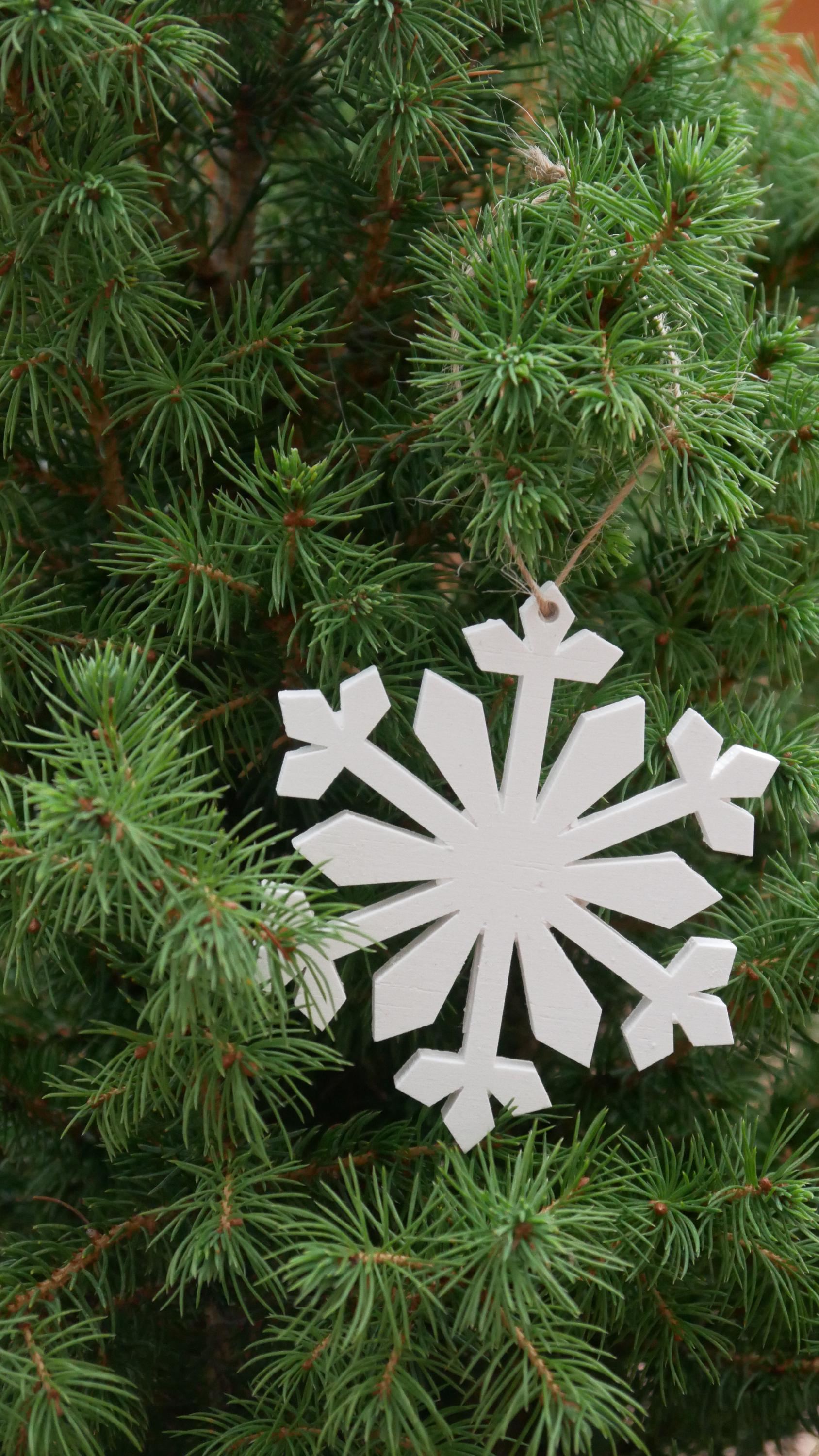 Geschenkanhänger, Dekoanhänger, Tannenbaumschmuck, Baumschmuck, Schmuckanhänger, Schneeflocken, Sterne, Kristalle