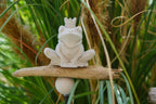 Deko Frosch, Beton Froschkönig, Gartendeko, Gartenstecker mit Betonfigur, Baustahl